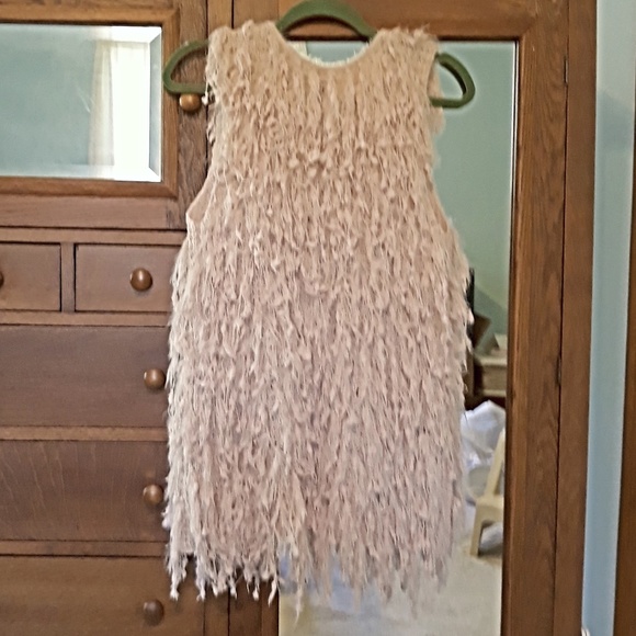 Long Beige Fringe Knit Vest with hook closure L/XL - Picture 11 of 11